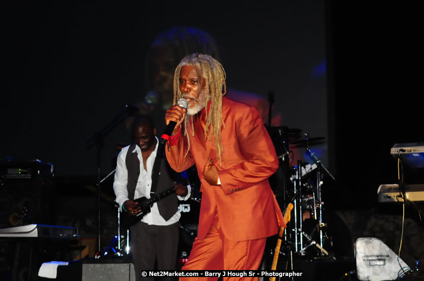 Billy Ocean at the Air Jamaica Jazz and Blues Festival 2008 The Art of Music - Saturday, January 26, 2008 - Air Jamaica Jazz & Blues 2008 The Art of Music venue at the Aqaueduct on Rose Hall Resort & Counrty Club, Montego Bay, St. James, Jamaica W.I. - Thursday, January 24 - Saturday, January 26, 2008 - Photographs by Net2Market.com - Claudine Housen & Barry J. Hough Sr, Photographers - Negril Travel Guide, Negril Jamaica WI - http://www.negriltravelguide.com - info@negriltravelguide.com...!