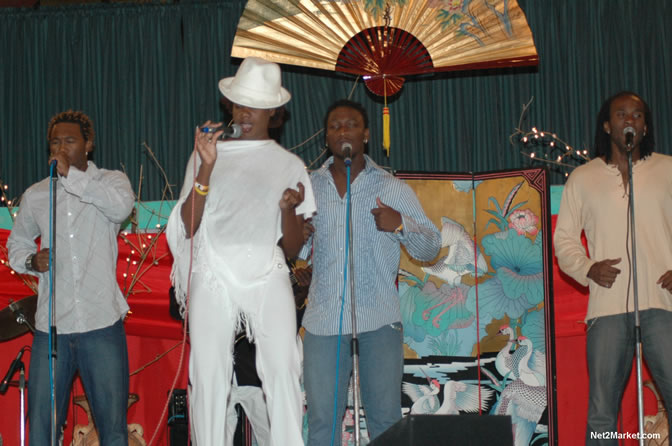 Negril Chamber Of Commerce - 22 Anniversary Dinner & Cabaret Show - Saturday, April 23, 2005 at the Negril Hills Golf Club, Sheffield, Westmoreland, Jamaica - Photos - Negril Travel Guide, Negril Jamaica WI - http://www.negriltravelguide.com - info@negriltravelguide.com...!