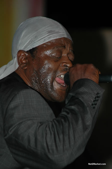 Live in Concert - Sugar Minott - Bobby Dread - Swallow - backed by the Indika Band - Boubon Beach Restaurant, Beach Bar & Oceanfront Accommodations - Negril Travel Guide, Negril Jamaica WI - http://www.negriltravelguide.com - info@negriltravelguide.com...!