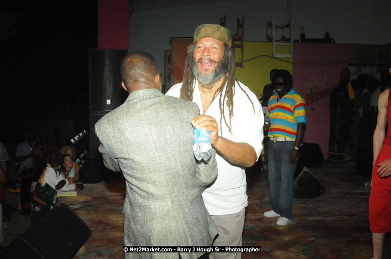 Bunny Wailer & King Yellowman at Bourbon Beach - Monday, February 25, 2008 - Bourbin Beach Restaurant, Bar, Oceanfront Accommodatioins, Live Reggae Music & Disco, Norman Manley Boulevard, Negril, Westmoreland, Jamaica W.I. - Photographs by Net2Market.com - Barry J. Hough Sr, Photographer - Negril Travel Guide, Negril Jamaica WI - http://www.negriltravelguide.com - info@negriltravelguide.com...!