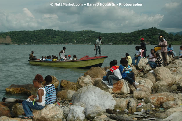 Cross De Harbour @ Lucea Car Park presented by Linkz Entertainment in association with Lucea Chamber of Commerce - Featuring Freddy Mc Gregor, Iley Dread, Mr. Vegas, Lt. Elmo, Champagne, Merital, CC, Brillant, TQ, Mad Dog, Chumps - Lucea, Hanover, Jamaica - Negril Travel Guide.com, Negril Jamaica WI - http://www.negriltravelguide.com - info@negriltravelguide.com...!