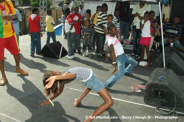 Cross De Harbour @ Lucea Car Park presented by Linkz Entertainment in association with Lucea Chamber of Commerce - Featuring Freddy Mc Gregor, Iley Dread, Mr. Vegas, Lt. Elmo, Champagne, Merital, CC, Brillant, TQ, Mad Dog, Chumps - Lucea, Hanover, Jamaica - Negril Travel Guide.com, Negril Jamaica WI - http://www.negriltravelguide.com - info@negriltravelguide.com...!