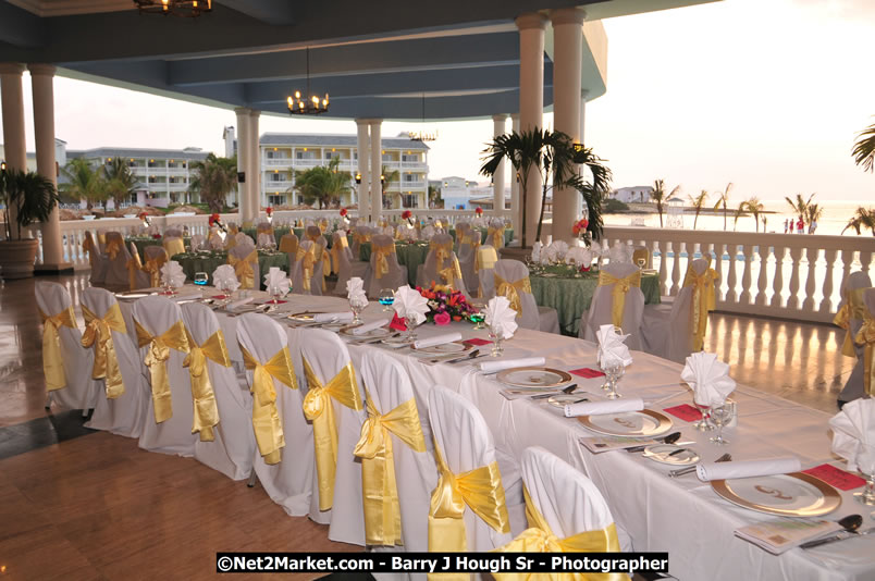 Bird of Paradise Awards & Gala @ Grand Palladium Resort & Spa [Fiesta] - Saturday, August 9, 2008 - Guest Honouree The Most Honourable P.J. Patterson ON, PC, QC - Hanover Homecoming Foundation LTD Jamaica - Wherever you roam ... Hanover bids you ... come HOME - Sunday, August 3 to Saturday, August 9, 2008 - Hanover Jamaica - Photographs by Net2Market.com - Barry J. Hough Sr. Photojournalist/Photograper - Photographs taken with a Nikon D300 - Negril Travel Guide, Negril Jamaica WI - http://www.negriltravelguide.com - info@negriltravelguide.com...!