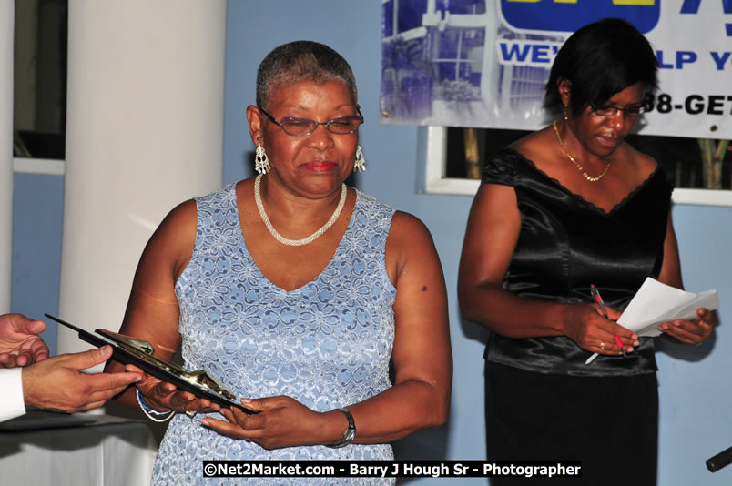 Bird of Paradise Awards & Gala @ Grand Palladium Resort & Spa [Fiesta] - Saturday, August 9, 2008 - Guest Honouree The Most Honourable P.J. Patterson ON, PC, QC - Hanover Homecoming Foundation LTD Jamaica - Wherever you roam ... Hanover bids you ... come HOME - Sunday, August 3 to Saturday, August 9, 2008 - Hanover Jamaica - Photographs by Net2Market.com - Barry J. Hough Sr. Photojournalist/Photograper - Photographs taken with a Nikon D300 - Negril Travel Guide, Negril Jamaica WI - http://www.negriltravelguide.com - info@negriltravelguide.com...!