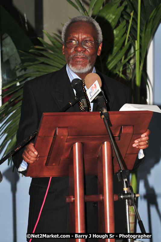 Bird of Paradise Awards & Gala @ Grand Palladium Resort & Spa [Fiesta] - Saturday, August 9, 2008 - Guest Honouree The Most Honourable P.J. Patterson ON, PC, QC - Hanover Homecoming Foundation LTD Jamaica - Wherever you roam ... Hanover bids you ... come HOME - Sunday, August 3 to Saturday, August 9, 2008 - Hanover Jamaica - Photographs by Net2Market.com - Barry J. Hough Sr. Photojournalist/Photograper - Photographs taken with a Nikon D300 - Negril Travel Guide, Negril Jamaica WI - http://www.negriltravelguide.com - info@negriltravelguide.com...!