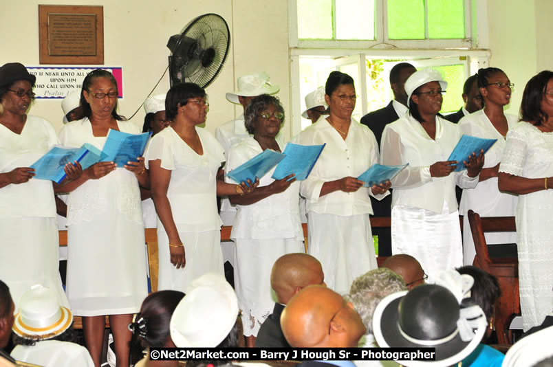 Lucea United Church - Unitied Church in Jamaica and Cayman Islands - Worship Service & Celebration of the Sacrament of Holy Communion - Special Guests: Hanover Homecoming Foundation & His excellency The Most Honourable Professor Sir Kenneth Hall Governor General of Jamaica - Sunday, August 3, 2008 - Hanover Homecoming Foundation LTD Jamaica - Wherever you roam ... Hanover bids you ... come HOME - Sunday, August 3 to Saturday, August 9, 2008 - Hanover Jamaica - Photographs by Net2Market.com - Barry J. Hough Sr. Photojournalist/Photograper - Photographs taken with a Nikon D300 - Negril Travel Guide, Negril Jamaica WI - http://www.negriltravelguide.com - info@negriltravelguide.com...!