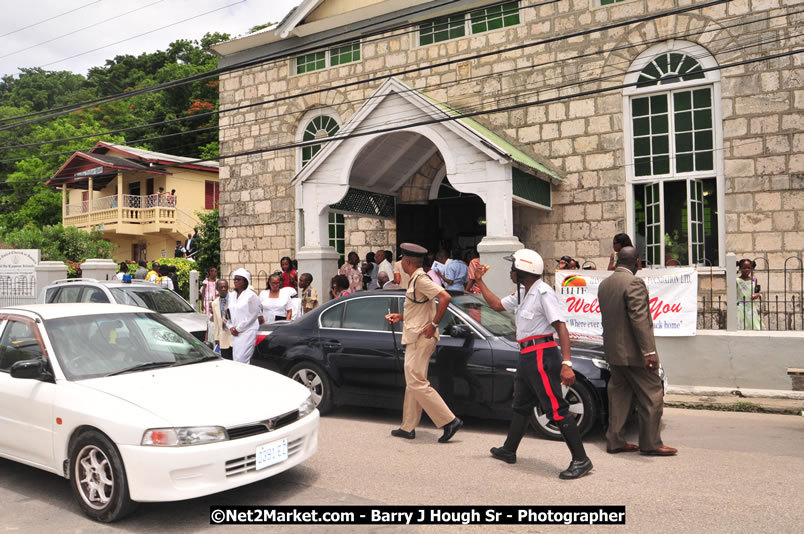 Lucea United Church - Unitied Church in Jamaica and Cayman Islands - Worship Service & Celebration of the Sacrament of Holy Communion - Special Guests: Hanover Homecoming Foundation & His excellency The Most Honourable Professor Sir Kenneth Hall Governor General of Jamaica - Sunday, August 3, 2008 - Hanover Homecoming Foundation LTD Jamaica - Wherever you roam ... Hanover bids you ... come HOME - Sunday, August 3 to Saturday, August 9, 2008 - Hanover Jamaica - Photographs by Net2Market.com - Barry J. Hough Sr. Photojournalist/Photograper - Photographs taken with a Nikon D300 - Negril Travel Guide, Negril Jamaica WI - http://www.negriltravelguide.com - info@negriltravelguide.com...!