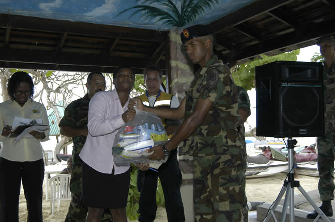 Hurricane Ivan Aid - "People Helping People" spearheaded by - Negril Travel Guide, Negril Jamaica WI - http://www.negriltravelguide.com - info@negriltravelguide.com...!