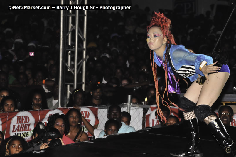 International Dancehall Queen Competition - Big Head Promotions Presents the Red Label Wine Dancehall Queen Competition - Saturday, July 26, 2008 @ Pier One, Montego Bay, Jamaica W.I. - Photographs by Net2Market.com - Barry J. Hough Sr. Photojournalist/Photograper - Photographs taken with a Nikon D300 - Negril Travel Guide, Negril Jamaica WI - http://www.negriltravelguide.com - info@negriltravelguide.com...!