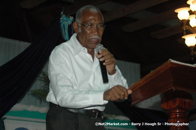 JUTA Tours Negril Chapter Annual Meeting - Clive Gordon Re-Elected as President, May 30, 2007, Negril Hills Golf Course, Sheffield, Westmoreland, Jamaica, W.I.  - Photographs by Net2Market.com - Negril Travel Guide, Negril Jamaica WI - http://www.negriltravelguide.com - info@negriltravelguide.com...!