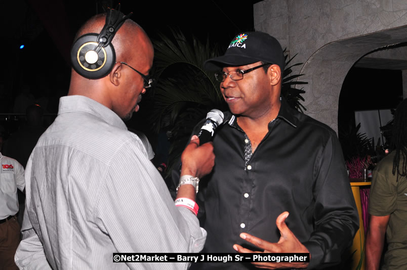 Minister of Tourism, Edmund Bartlett @ Jamaica Jazz and Blues Festival 2009 - Presented by Air Jamaica - Saturday, January 24, 2009 - Venue at the Aqueduct on Rose Hall Resort &amp; Country Club, Montego Bay, Jamaica - Thursday, January 22 - Saturday, January 24, 2009 - Photographs by Net2Market.com - Barry J. Hough Sr, Photographer/Photojournalist - Negril Travel Guide, Negril Jamaica WI - http://www.negriltravelguide.com - info@negriltravelguide.com...!