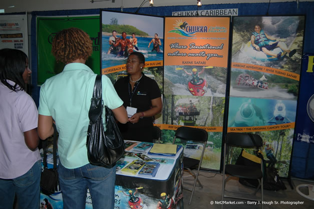 JAPEX 2006 Exibition @ Home Solutions, Negril - Tuesday, April 25, 2006 - Negril - JAPEX 2006 Negril Photos - Negril Travel Guide, Negril Jamaica WI - http://www.negriltravelguide.com - info@negriltravelguide.com...!