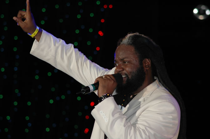 Morgan Heritage - Air Jamaica Jazz & Blues Festival 2006 - The Art of Music - Cinnamon Hill Golf Club - Rosehall Resort & Country Club, Montego Bay, Jamaica W.I. - Thursday, January 26, 2006 - Negril Travel Guide, Negril Jamaica WI - http://www.negriltravelguide.com - info@negriltravelguide.com...!