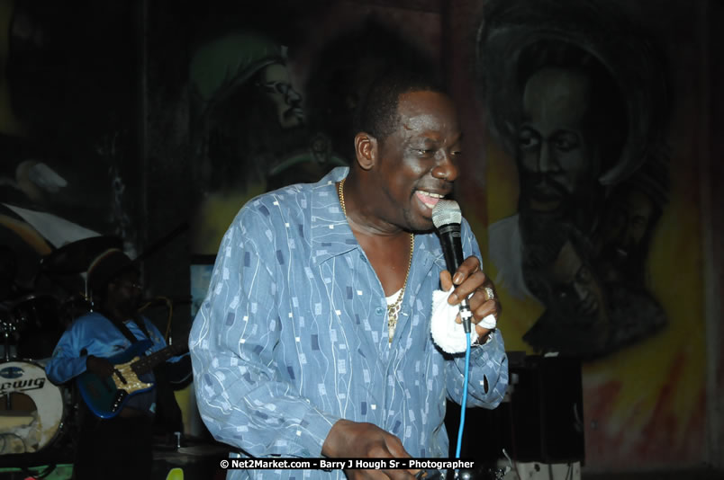 Leroy Sibbles and Gregory Isaacs at Bourbon Beach - Monday, February 11, 2008 - Bourbon Beach, Norman Manley Boulevard, Negril, Westmoreland, Jamaica W.I. - Photographs by Net2Market.com - Barry J. Hough Sr, Photographer - Negril Travel Guide, Negril Jamaica WI - http://www.negriltravelguide.com - info@negriltravelguide.com...!