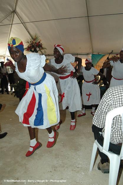 Palladium Hotels & Resorts - Groundbreaking of the 1600-Room Grand Palladium Lady Hamilton Resort & Spa and the Grand Palludium Jamaica Resort & Spa - Special Address: The Most Honorable Portia Simpson-Miller, O.N., M.P., Prime Minister of Jamaica - The Point, Lucea, Hanover, Saturday, November 11, 2006 @ 2:00 pm - Negril Travel Guide, Negril Jamaica WI - http://www.negriltravelguide.com - info@negriltravelguide.com...!