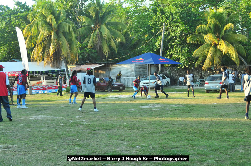 Marley Magic Traffic Jam - Celebrity Football @ Spring Break - Saturday, March 21, 2009 - Also Featuring: Kelley, Capleton, Junior Reid, Spragga Benz, Wayne Marshall, Munga, Romaine Virgo,Embee, Bango Herman, Flava K, Whisky Baggio, Andrew and Wadda Blood, Black Am I, Packa, Venue at Waz Beach, Norman Manley Boulevard, Negril Westmoreland, Jamaica - Saturday, March 21, 2009 - Photographs by Net2Market.com - Barry J. Hough Sr, Photographer/Photojournalist - Negril Travel Guide, Negril Jamaica WI - http://www.negriltravelguide.com - info@negriltravelguide.com...!