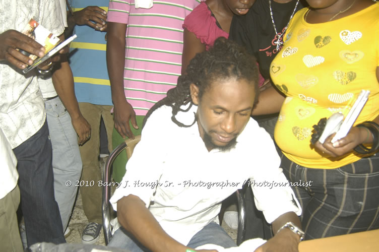 JAH Cure - Live In Concert @ Negril Escape Resort and Spa, December 15, 2009, One Love Drive, West End, Negril, Westmoreland, Jamaica W.I. - Photographs by Net2Market.com - Barry J. Hough Sr, Photographer/Photojournalist - Negril Travel Guide, Negril Jamaica WI - http://www.negriltravelguide.com - info@negriltravelguide.com...!