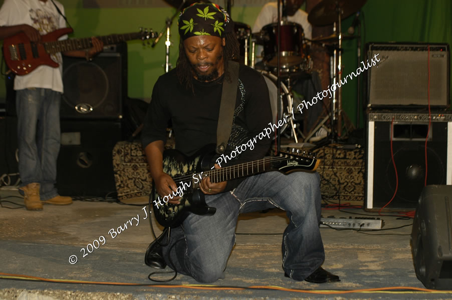  Sanchez - Live in Concert - at the One Love Reggae Concert Series 09/10 @ Negril Escape Resort & Spa - Also Featuring: Timmi Burrell and Justice Merchant- Backing Band Roots Warrior - DJ Gemini - MC Oliver Cargill, Negril Escape Resort & Spa, One Love Drive, West End, Negril, Westmoreland, Jamaica W.I. - Tuesday, November 24, 2009 - Photographs by Net2Market.com - Barry J. Hough Sr, Photographer / Photojournalist - Photos taken with a Nikon D70, D100, or D300 - Negril Travel Guide, Negril Jamaica WI - http://www.negriltravelguide.com - info@negriltravelguide.com...!