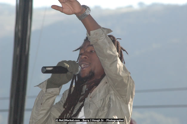 Jah Cure at Tru-Juice Rebel Salute 2008 - The 15th staging of Tru-Juice Rebel Salute, Saturday, January 12, 2008, Port Kaiser Sports Club, St. Elizabeth, Jamaica W.I. - Photographs by Net2Market.com - Barry J. Hough Sr, Photographer - Negril Travel Guide, Negril Jamaica WI - http://www.negriltravelguide.com - info@negriltravelguide.com...!