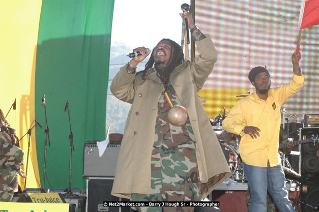 Luciano at Tru-Juice Rebel Salute 2008 - The 15th staging of Tru-Juice Rebel Salute, Saturday, January 12, 2008, Port Kaiser Sports Club, St. Elizabeth, Jamaica W.I. - Photographs by Net2Market.com - Barry J. Hough Sr, Photographer - Negril Travel Guide, Negril Jamaica WI - http://www.negriltravelguide.com - info@negriltravelguide.com...!