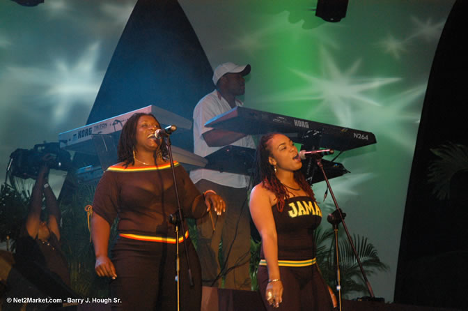 Tarrus & Jimmy Riley [Father & Son] - Red Stripe Reggae Sumfest 2005 - International Night #2 - July 23th, 2005 - Negril Travel Guide, Negril Jamaica WI - http://www.negriltravelguide.com - info@negriltravelguide.com...!