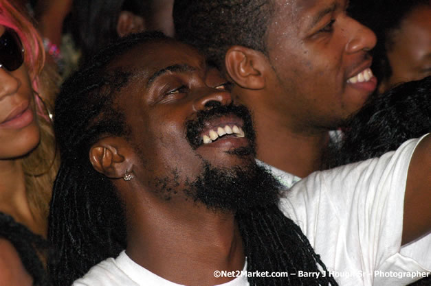 Beeniw Man & Barbee  - Red Stripe Reggae Sumfest 2007 - Zenith - Saturday, July 21, 2007 - Catherine Hall, Montego Bay, St James, Jamaica W.I. - Negril Travel Guide, Negril Jamaica WI - http://www.negriltravelguide.com - info@negriltravelguide.com...!