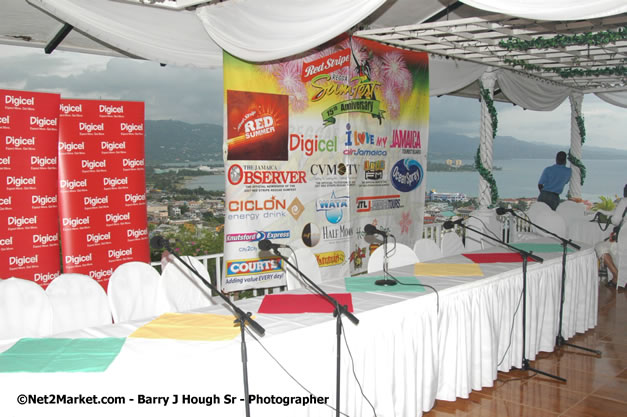 LL Cool J - Shaggy - Press Conference @ Richmond Hill Inn, Montego Bay - Red Stripe Reggae Sumfest at Catherine Hall, Montego Bay, St James, Jamaica W.I. - Negril Travel Guide.com, Negril Jamaica WI - http://www.negriltravelguide.com - info@negriltravelguide.com...!