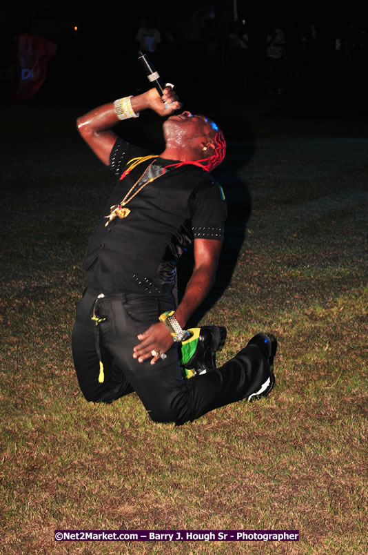 Jamaica's Athletes Celebration - Western Olympics Sports Gala & Trelawny Homecoming - Wednesday, October 8, 2008 - Photographs by Net2Market.com - Barry J. Hough Sr. Photojournalist/Photograper - Photographs taken with a Nikon D300 - Negril Travel Guide, Negril Jamaica WI - http://www.negriltravelguide.com - info@negriltravelguide.com...!