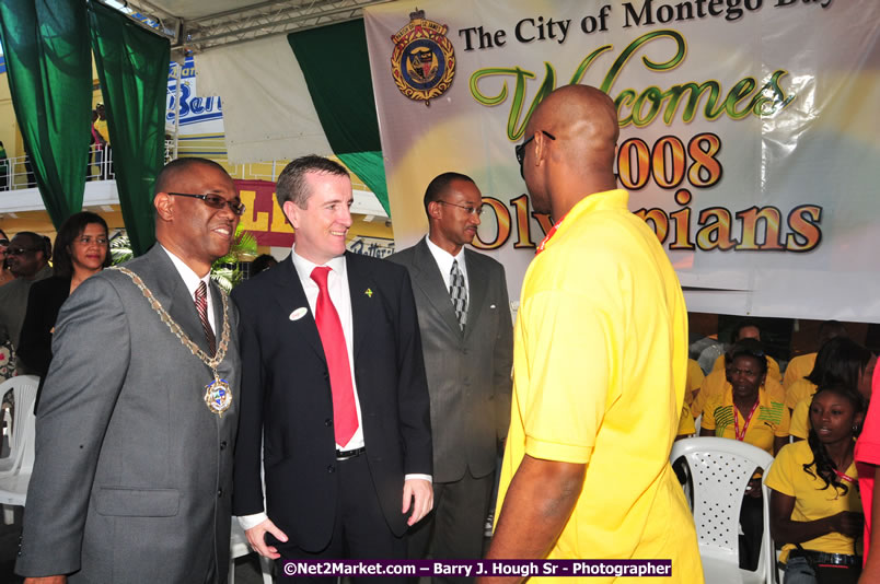 The City of Montego Bay Welcomes Our 2008 Olympians - Western Motorcade - Civic Ceremony - A Salute To Our Beijing Heros - Sam Sharpe Square, Montego Bay, Jamaica - Tuesday, October 7, 2008 - Photographs by Net2Market.com - Barry J. Hough Sr. Photojournalist/Photograper - Photographs taken with a Nikon D300 - Negril Travel Guide, Negril Jamaica WI - http://www.negriltravelguide.com - info@negriltravelguide.com...!