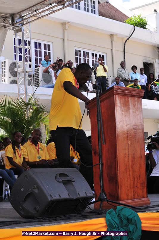 The City of Montego Bay Welcomes Our 2008 Olympians - Western Motorcade - Civic Ceremony - A Salute To Our Beijing Heros - Sam Sharpe Square, Montego Bay, Jamaica - Tuesday, October 7, 2008 - Photographs by Net2Market.com - Barry J. Hough Sr. Photojournalist/Photograper - Photographs taken with a Nikon D300 - Negril Travel Guide, Negril Jamaica WI - http://www.negriltravelguide.com - info@negriltravelguide.com...!